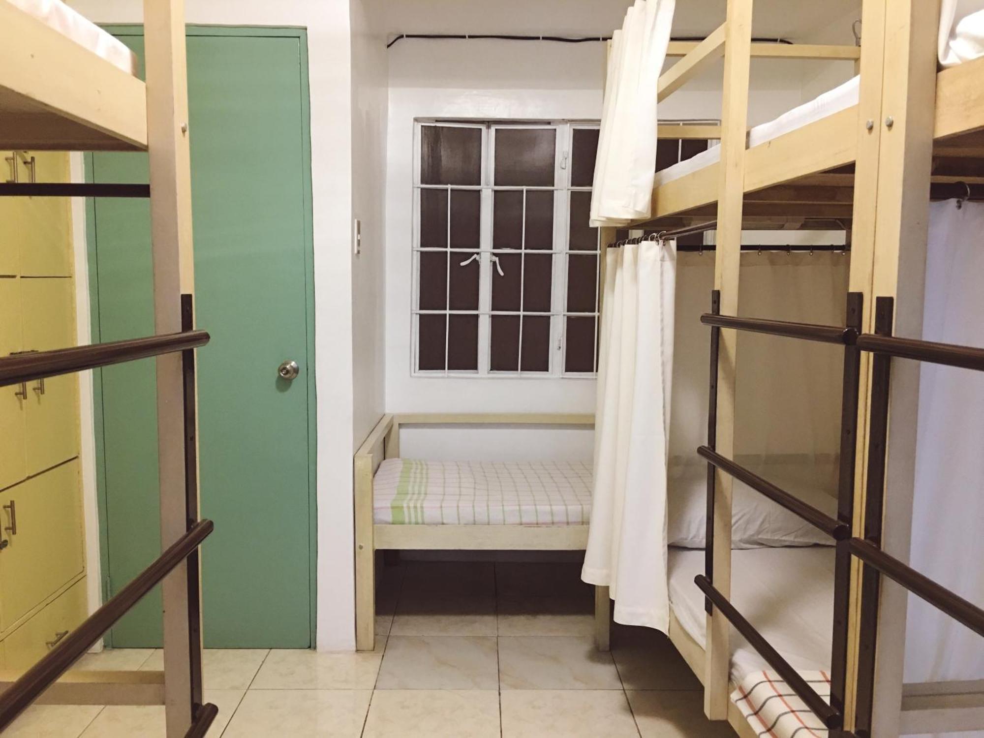 סן פדרו מקאטי 1 River Central Hostel חדר תמונה