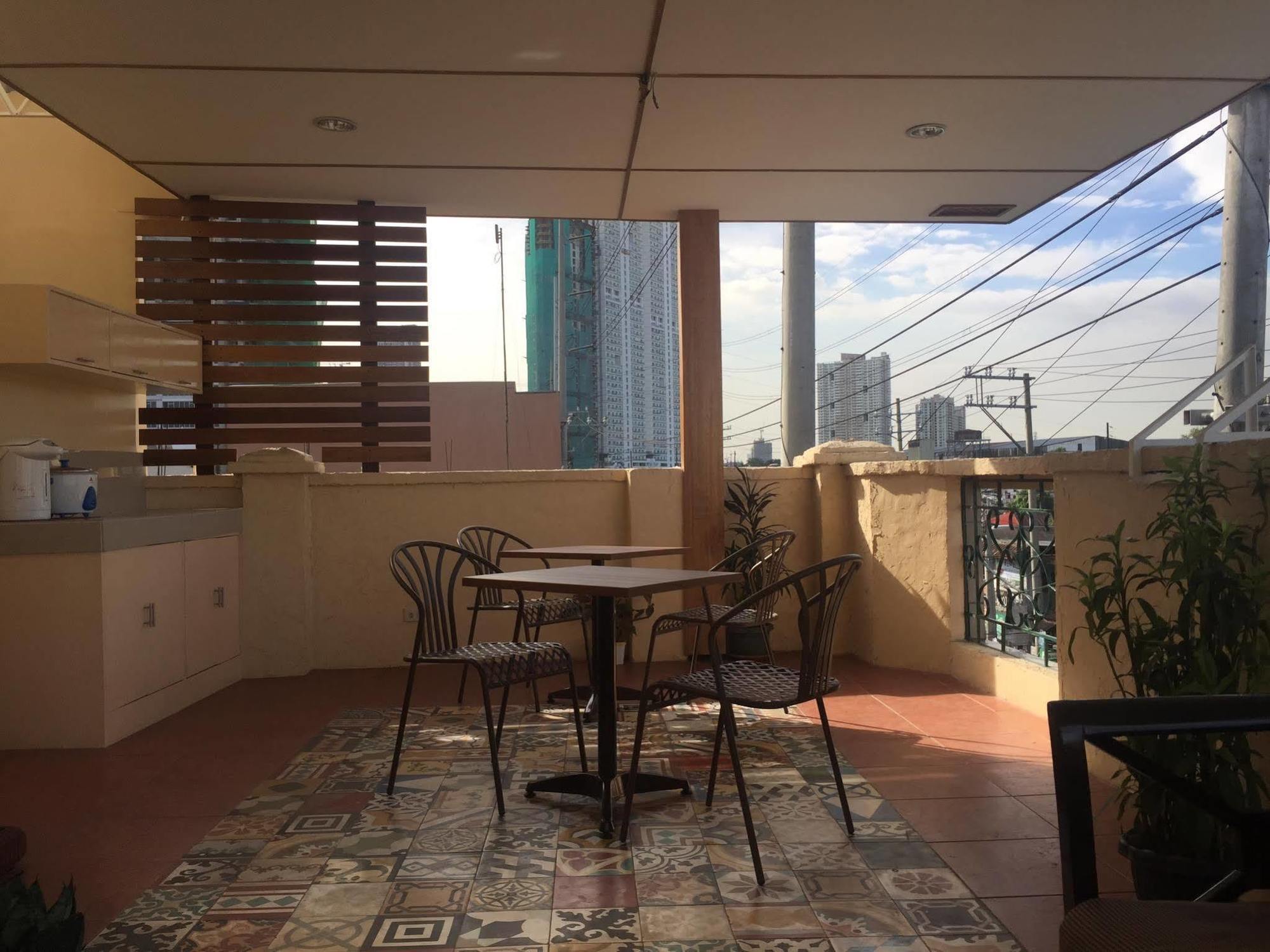 סן פדרו מקאטי 1 River Central Hostel מראה חיצוני תמונה